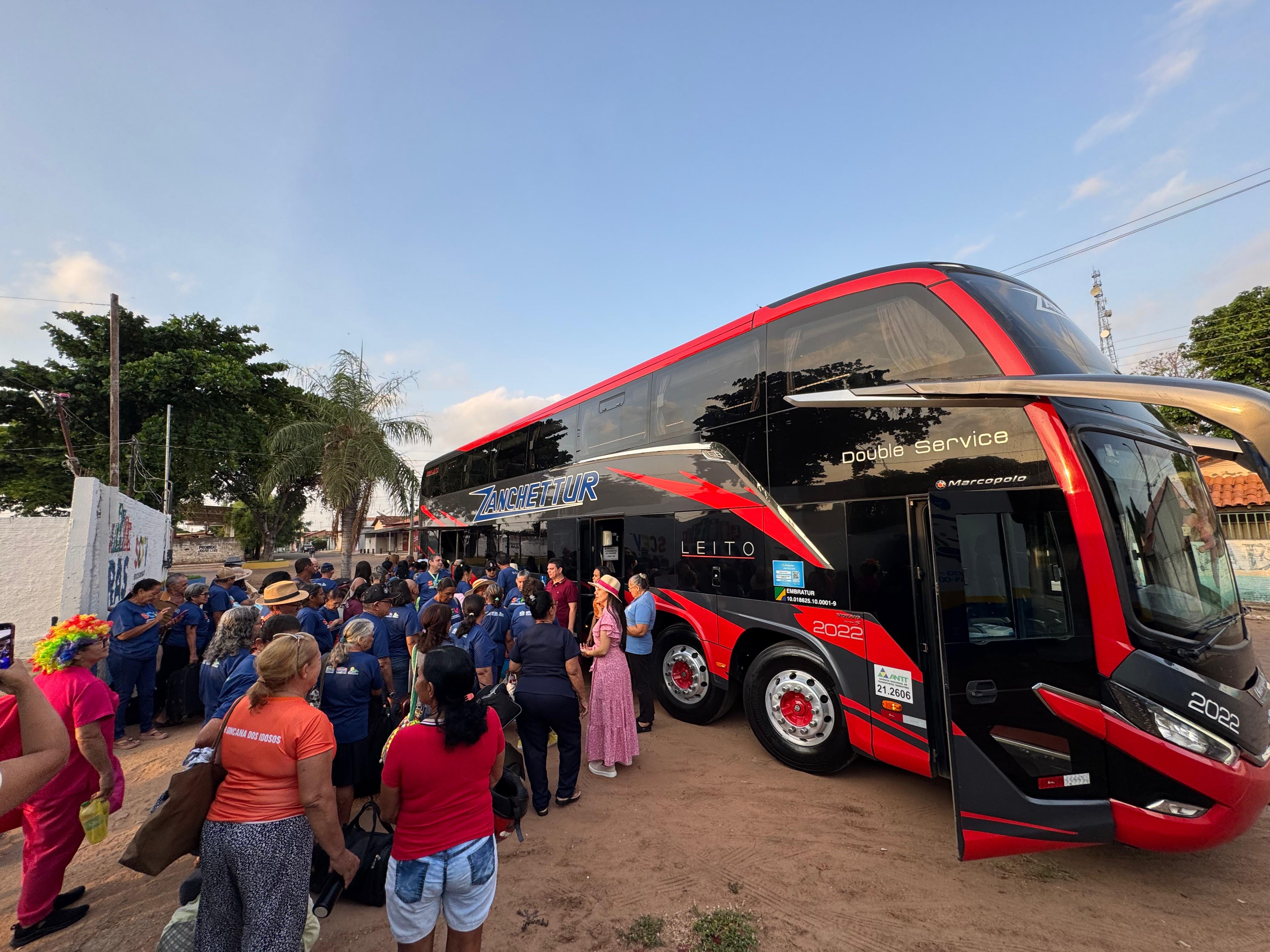 Idosos de Governador Edison Lobão vivenciam momentos inesquecíveis na Chapada das Mesas