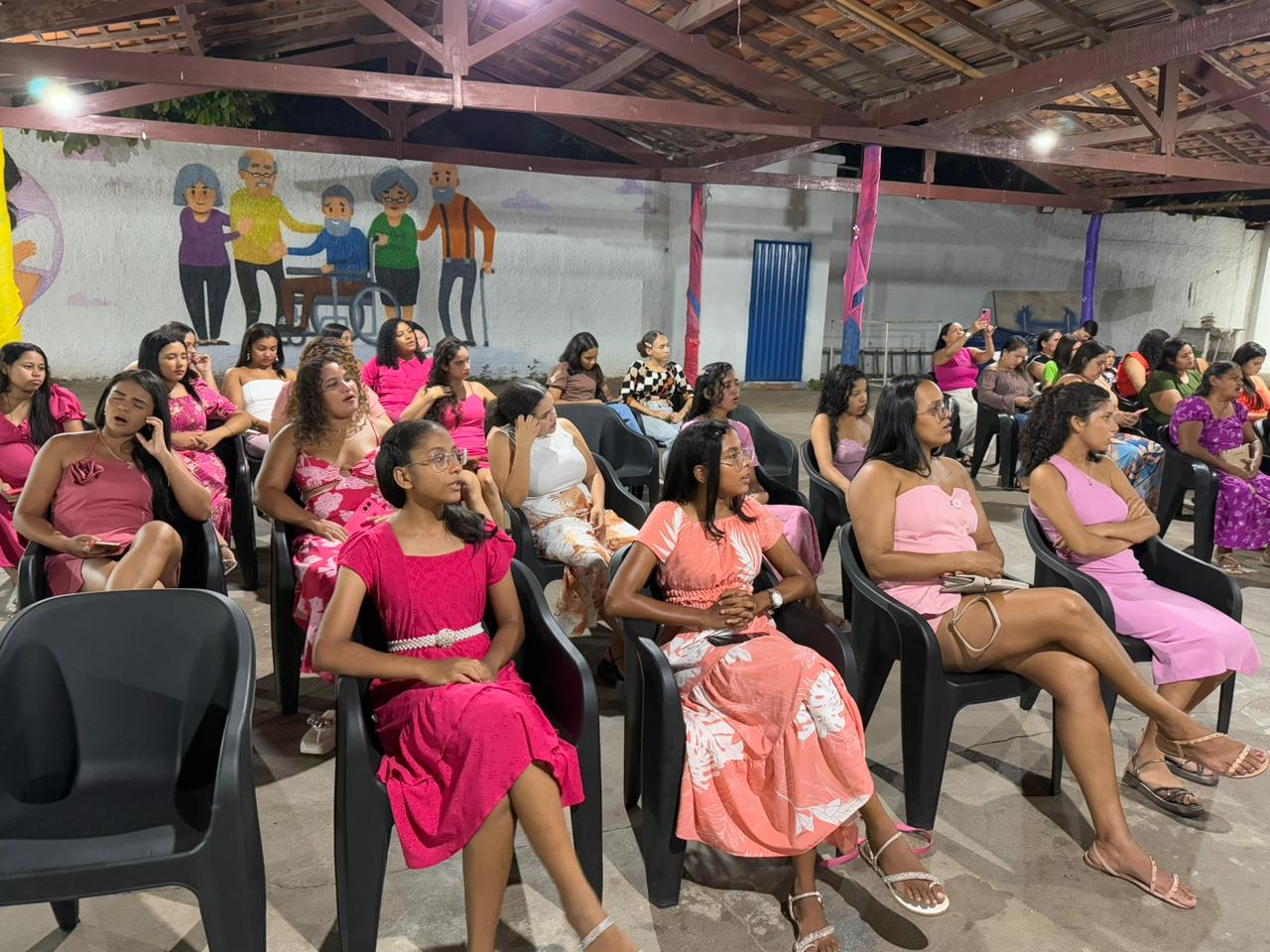 Entrega dos certificados dos cursos de Panificação e Limpeza de Pele