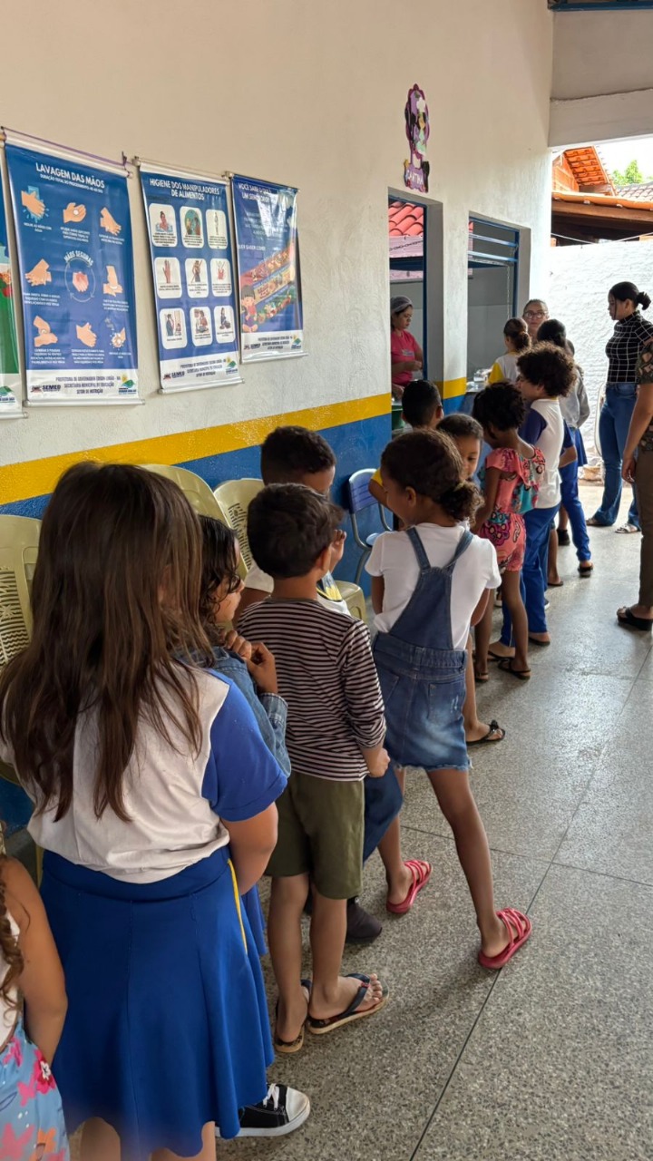 Testes de Aceitabilidade do Leite com Chocolate nas Escolas Municipais