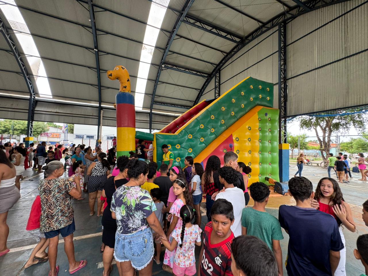 Dia das Crianças é comemorado com muita alegria em todo o município