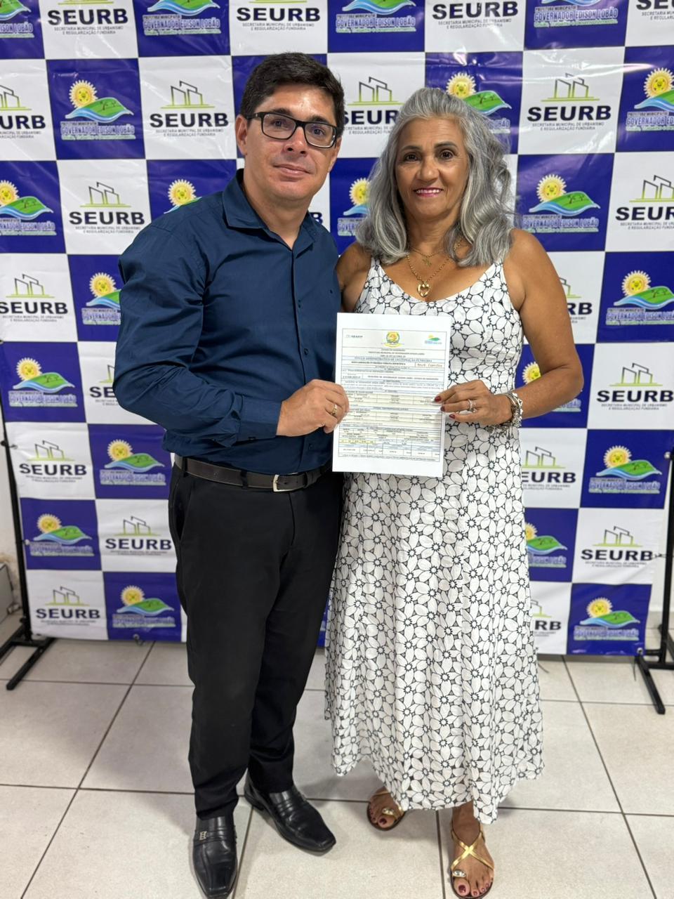 Solenidade de entrega de títulos definitivos