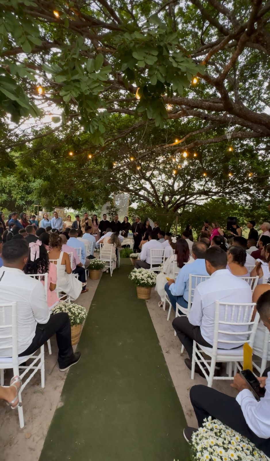 54 casais oficializam união na 7ª edição do Casamento Comunitário