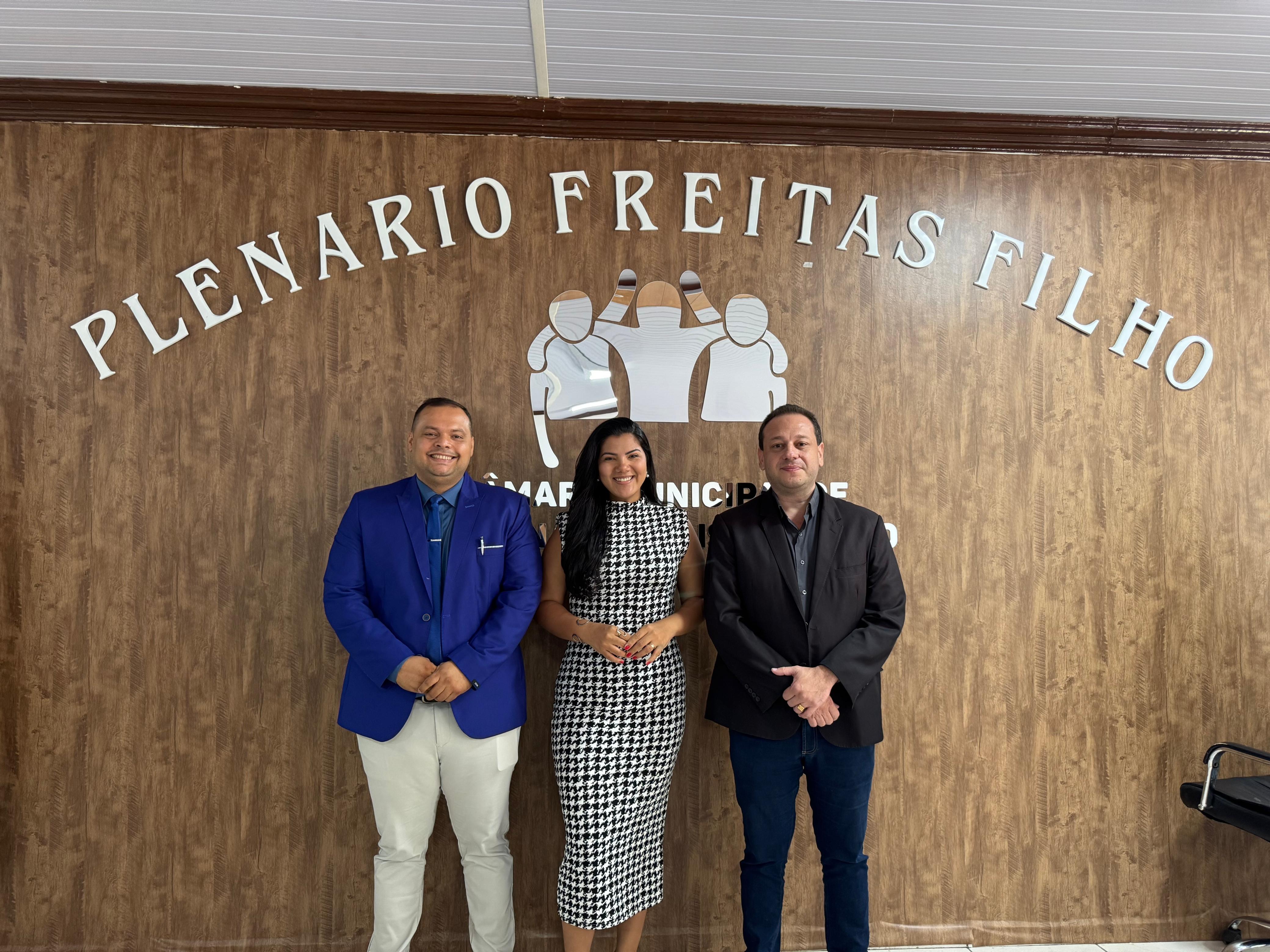 Executivo Municipal participaram da 31ª Sessão Ordinária da Câmara de vereadores