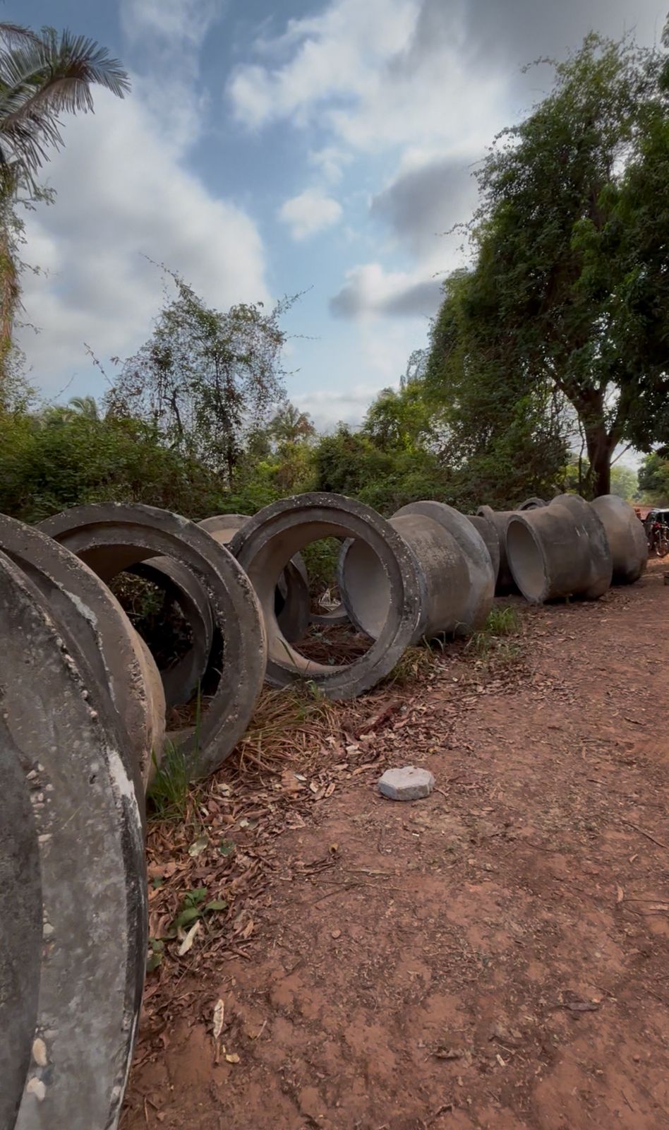 Prefeitura substitui pontes antigas por novas galerias na estrada de Gameleira