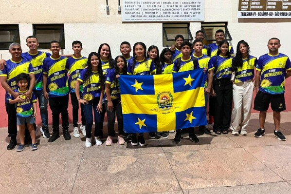 Alunos-atletas de Governador Edison Lobão embarcam para os Jogos Escolares Maranhenses