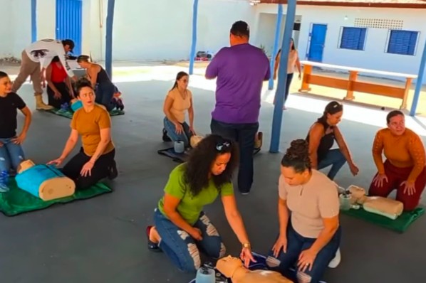 Profissionais da saúde participam de capacitação em Urgência e Emergência