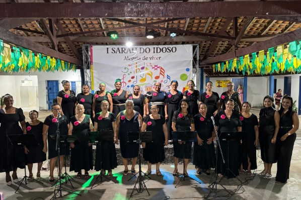 1º Sarau “Alegria de Viver” celebra talentos e fortalece vínculos entre idosos em Governador Ed...